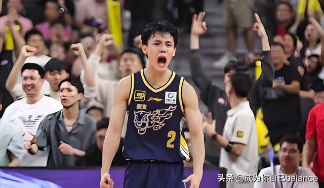 广东宏远队士气高昂，准备击败上海男篮
