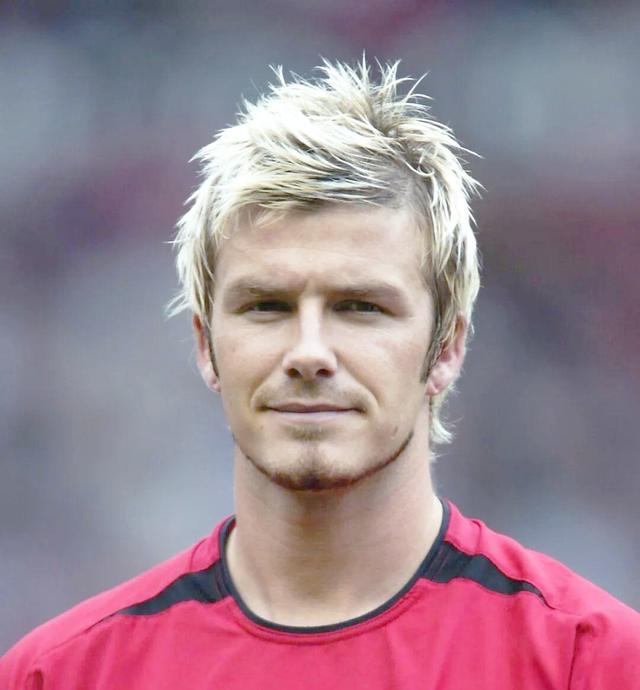 利记平台-贝克汉姆经典回顾，足球传奇永存人心