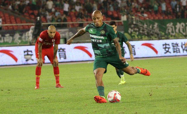 利记官网-绿城中场因伤缺席，或将影响比赛结果
