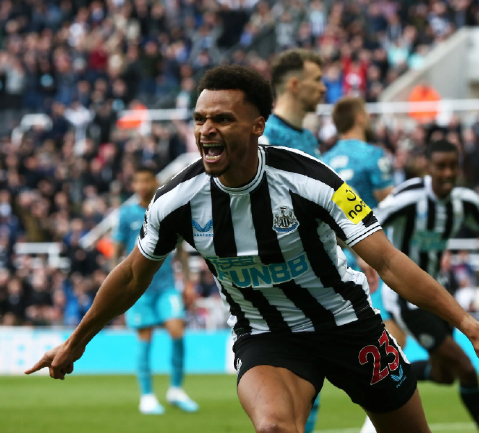 伯恩茅斯客场击败卡迪夫城,降低保级压力 伯恩茅斯客场击败卡迪夫城,降低保级压力