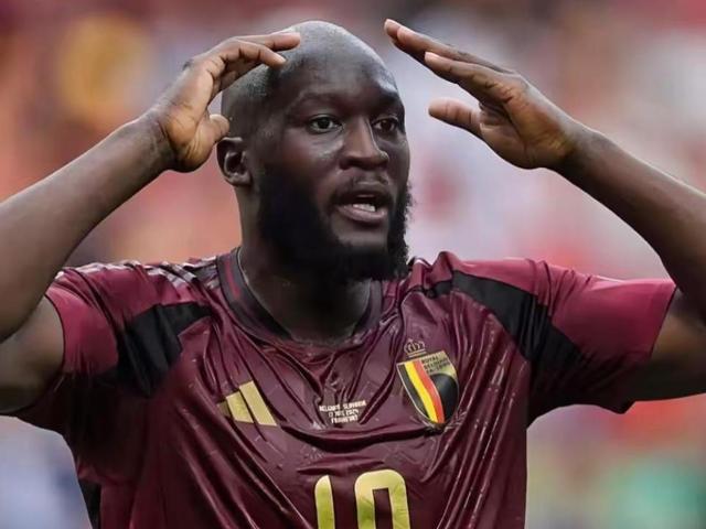 利记官网-斯洛伐克队实力抢眼，成功跻身八强